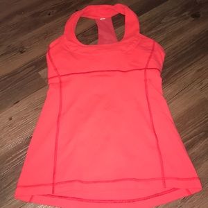 Lululemon tank